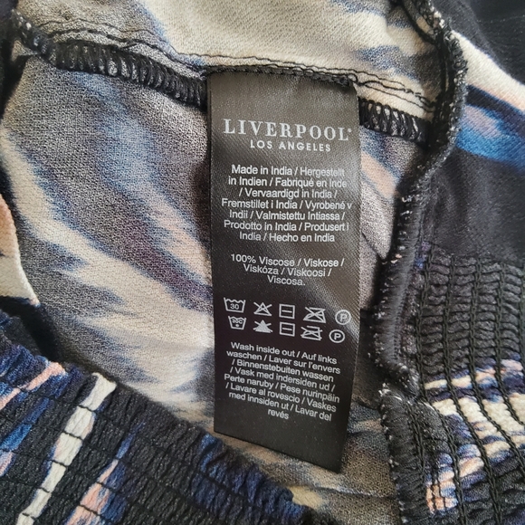 Liverpool Keyhole Cutout Multicolor Print Halter Tank Top Size M Blue New - Picture 9 of 11